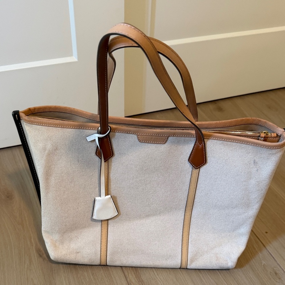 Tory Burch Tan and Cream Tote Bag